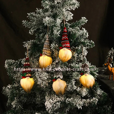OEM Manufacturer Customized Navidad Xmas Hanging Ornament Personalized Tree Decoration Crochet Knitted Lighted Christmas Gnome Figurine Factory